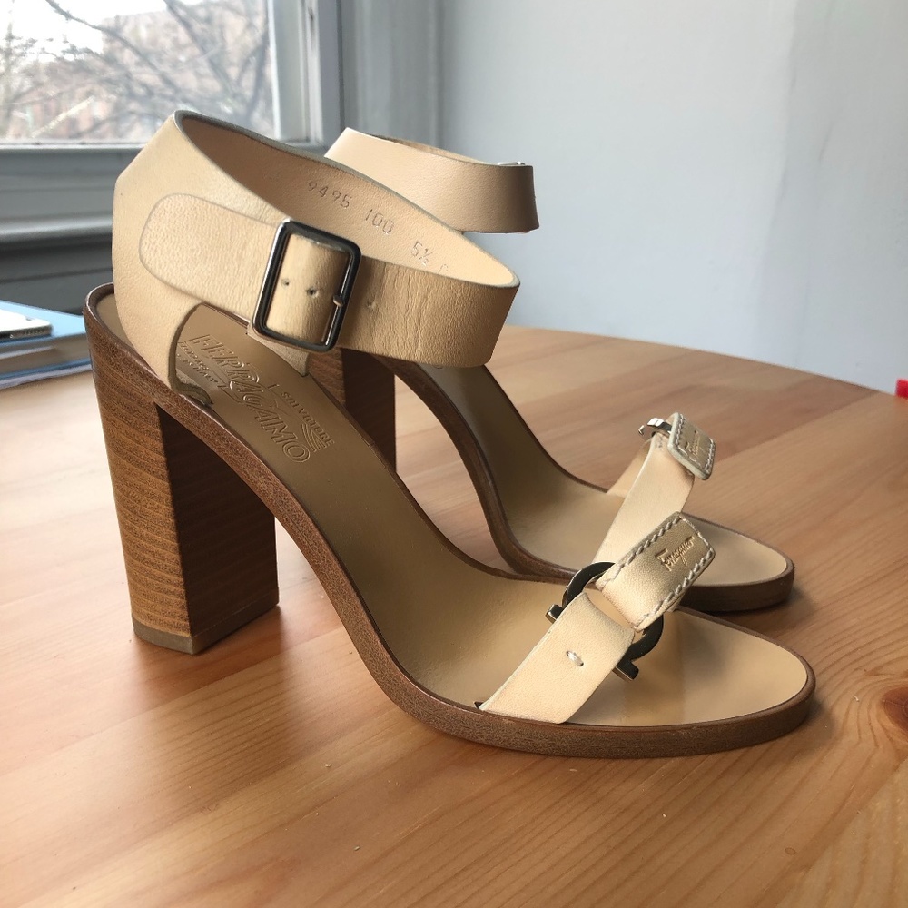 Light Beige Ferragamo Sandals Size 5.5